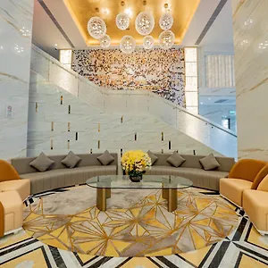 4* فندق غولدن دراغون